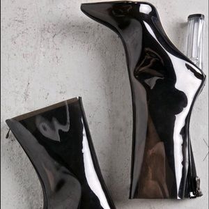 All women shoes from boutique